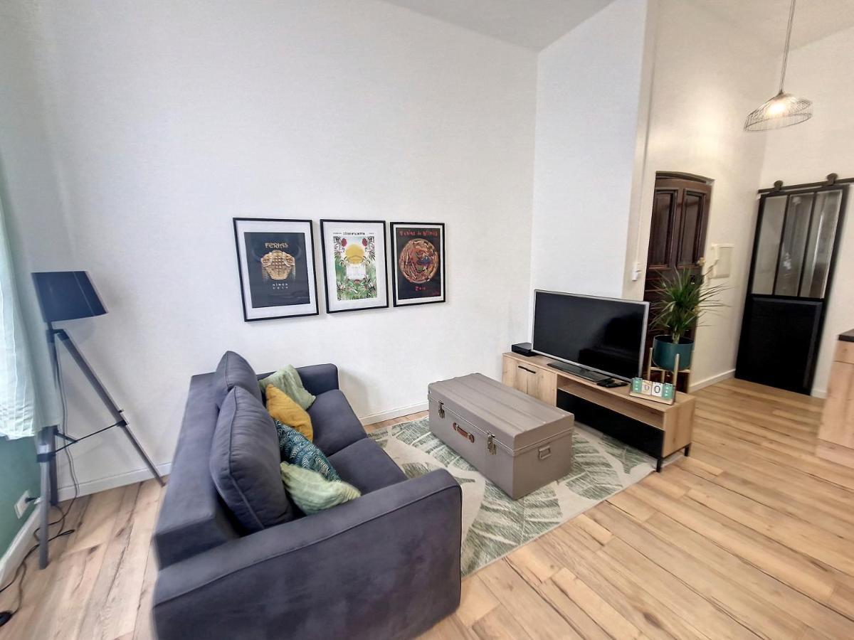Nimes: Appartement L'Auguste Centre-Ville. Luaran gambar